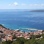6761b * Baška Voda